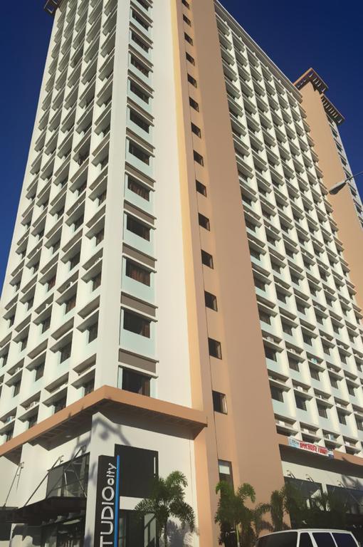 Titan Condo At Studio City Tower 1 Alabang Manila Exteriér fotografie